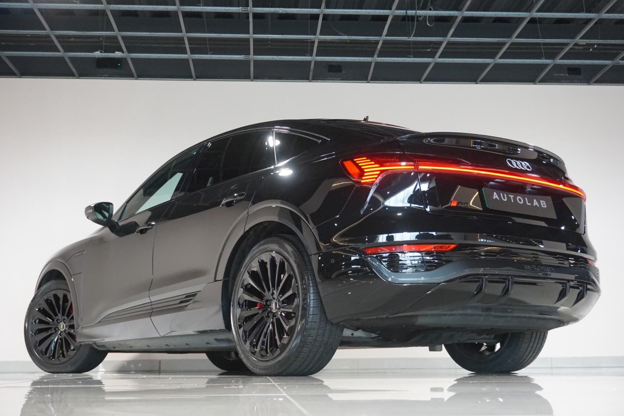 Audi Q8 e-tron 50 S line Sportback 5dr Electric Auto quattro 95kWh (11kW Charger) (340 ps)